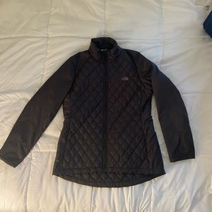 The North Face Women’s 2 in 1 Jacket